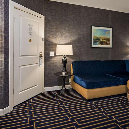 Best Western Plus Palm Court Hotel Дейвис Экстерьер фото