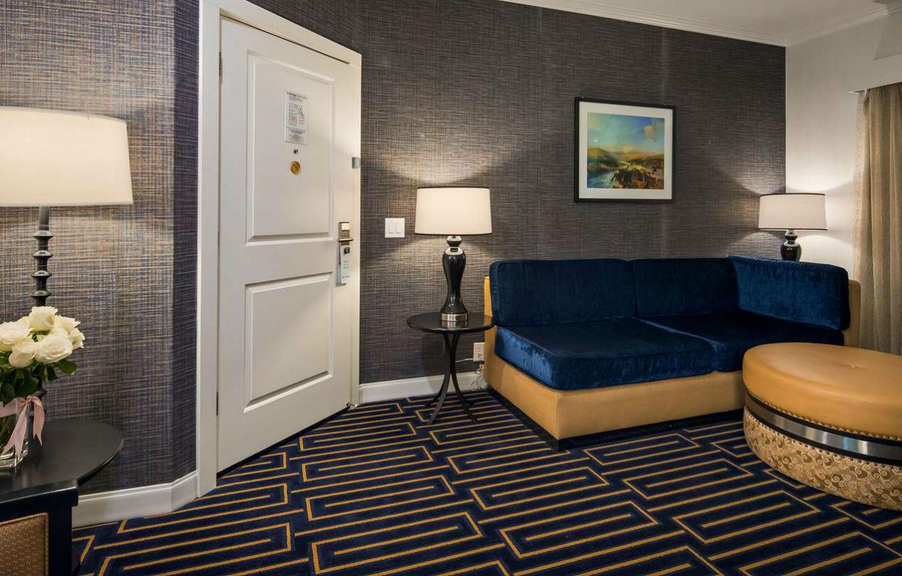 Best Western Plus Palm Court Hotel Дейвис Экстерьер фото