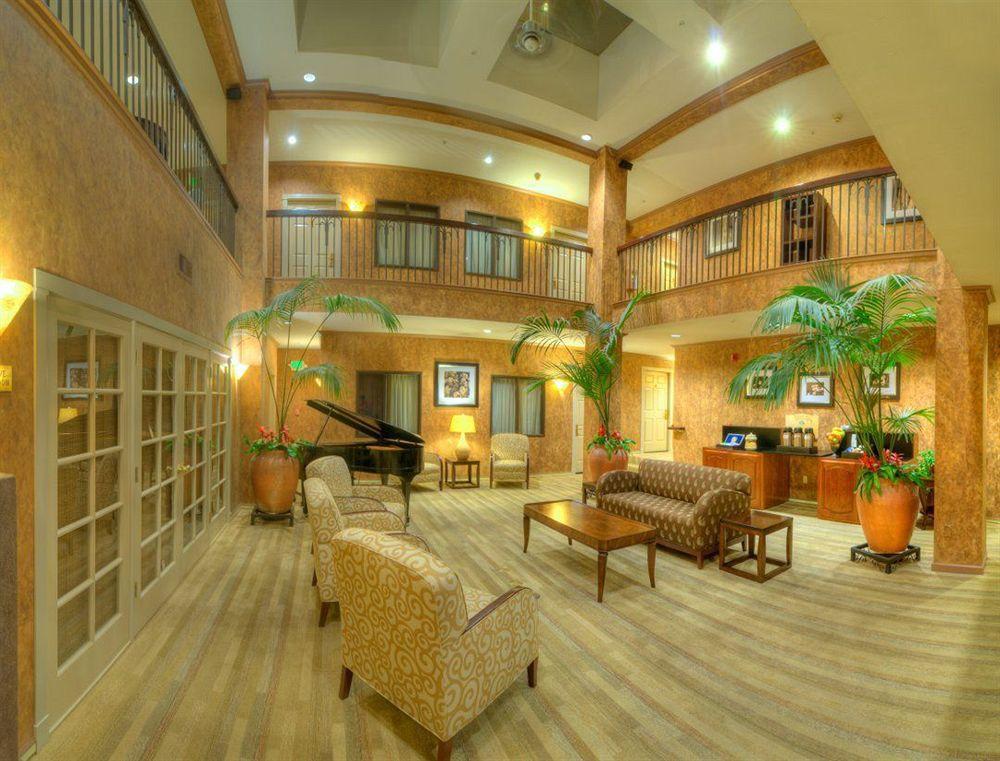 Best Western Plus Palm Court Hotel Дейвис Экстерьер фото