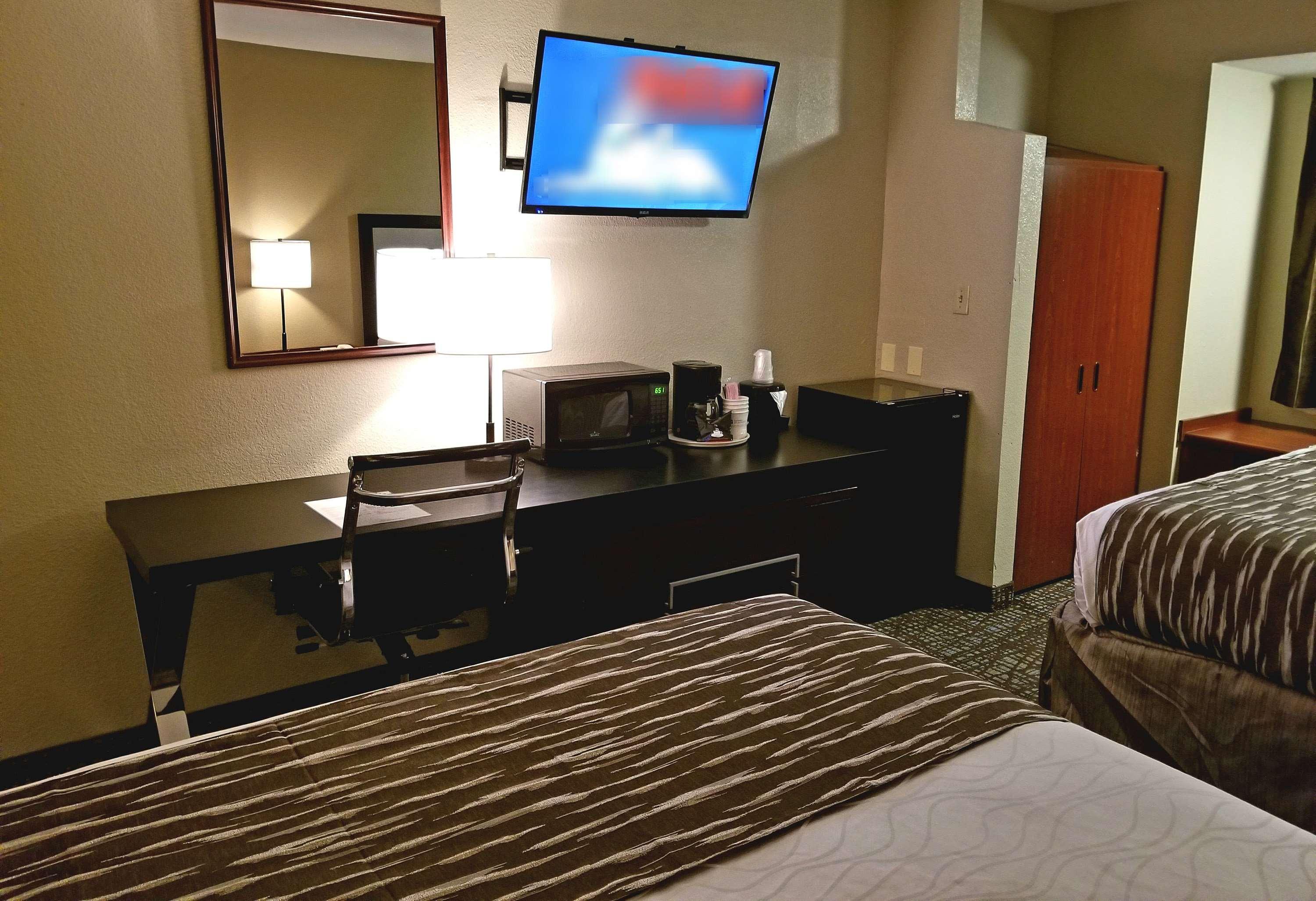 Best Western Plus Palm Court Hotel Дейвис Экстерьер фото