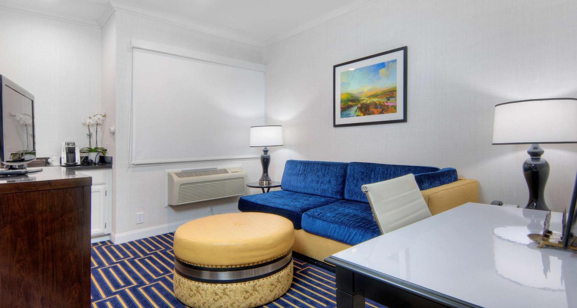 Best Western Plus Palm Court Hotel Дейвис Экстерьер фото